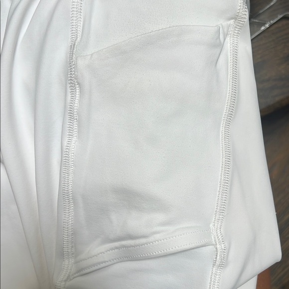 RARE Lululemon Athletica Court Rival White and Yellow Skirt - Picture 3 of 5